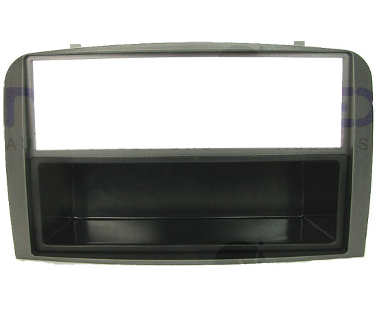 Radion asennuskehys, Alfa Romeo 147 (05->), GT (07->)